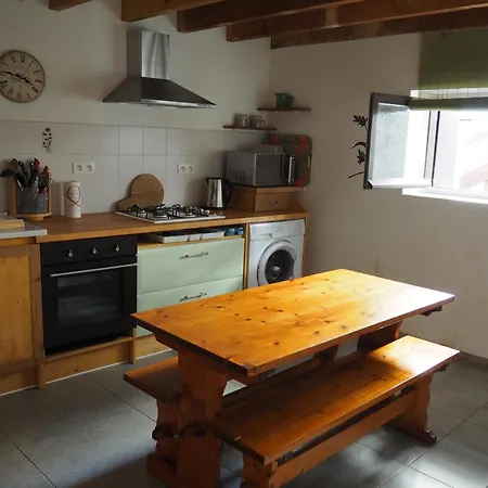 Le Petit Bonheur Dans La Vallee Du Tarn Ambialet